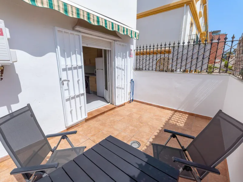 Un Oasis Mediterráneo que sabe a Hogar en Torremolinos