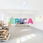 Armazém na rua do Açúcar Marvila 12