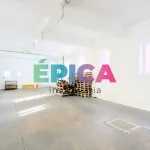 Armazém na rua do Açúcar Marvila 14