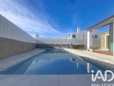 Casa/Moradia em Carvoeira