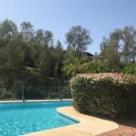 MIDDLE FLOOR APARTMENT 6