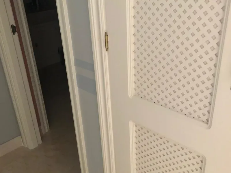 MIDDLE FLOOR APARTMENT