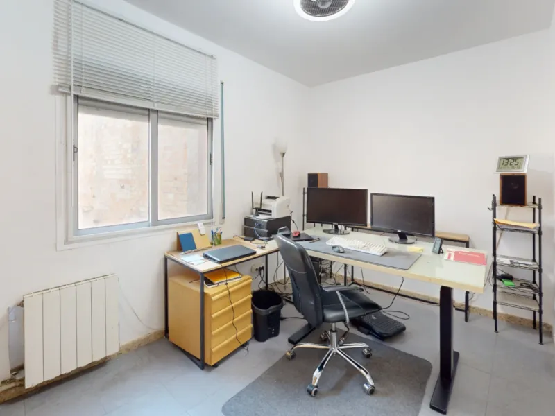 Piso de 4 habitaciones en Tarragona