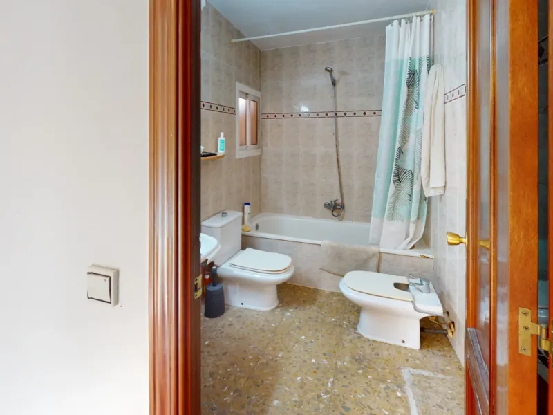 Piso de 4 habitaciones en Tarragona