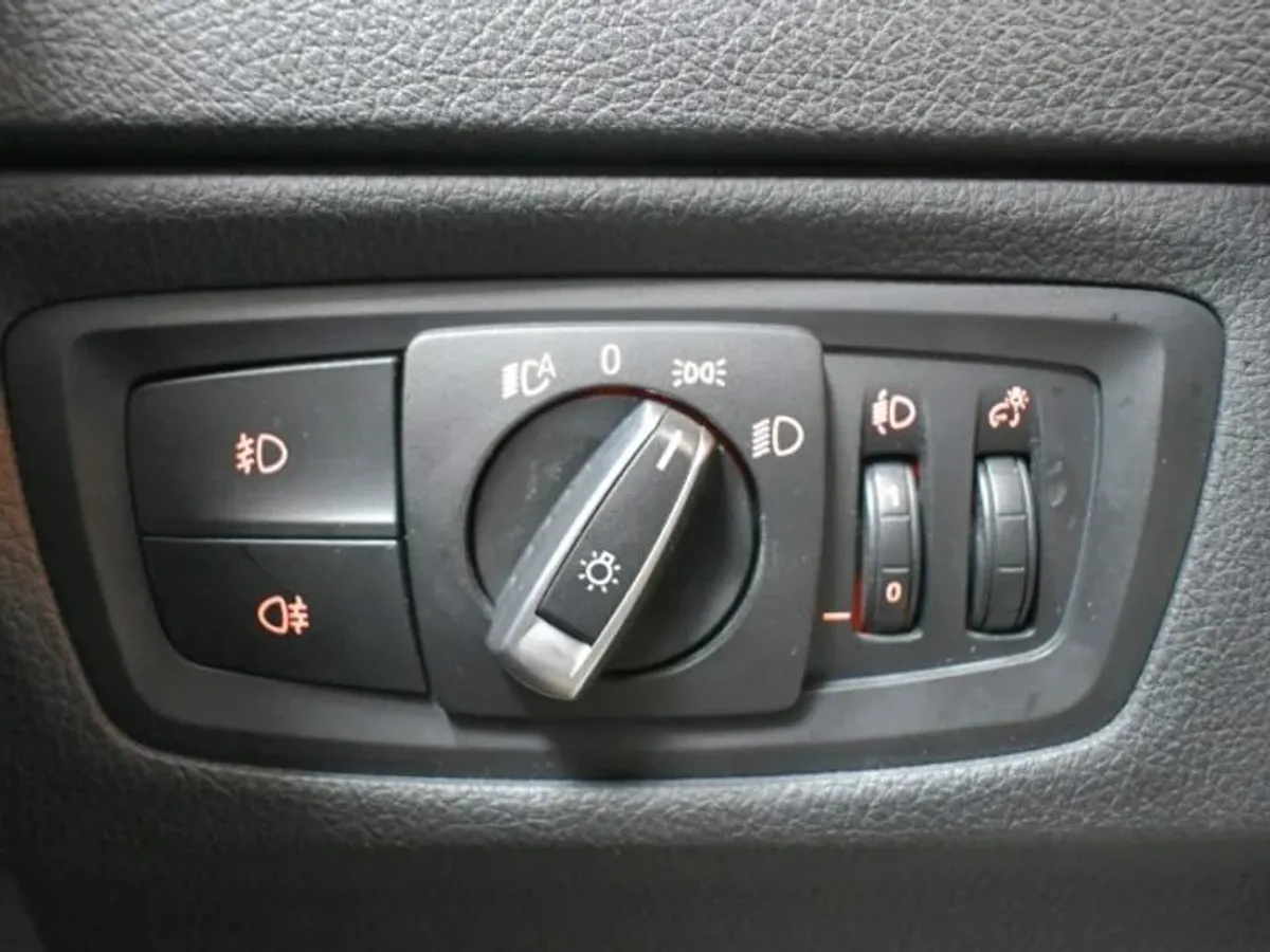 BMW SERIE 1 116d 115CV