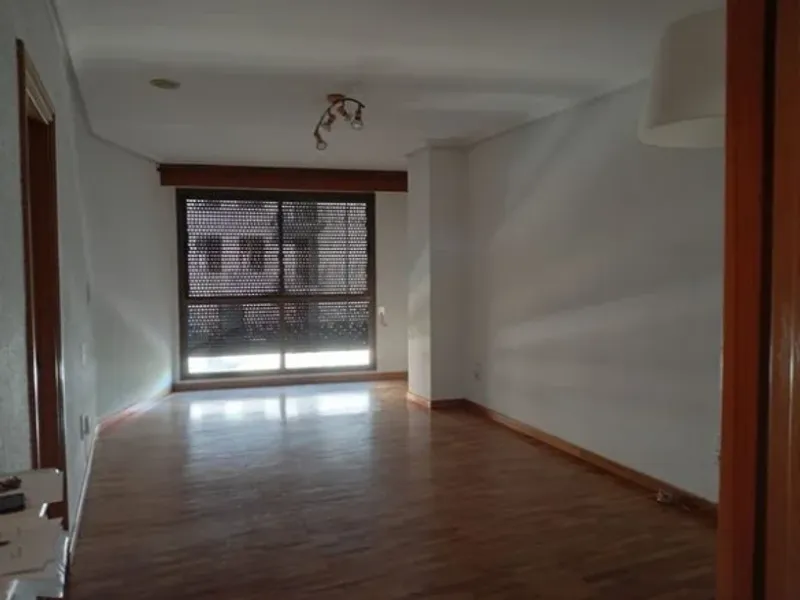 Piso en alquiler en Calle de Hernán Cortés