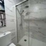 Apartamentos ROSALIA DE CASTRO > Ensanche 10