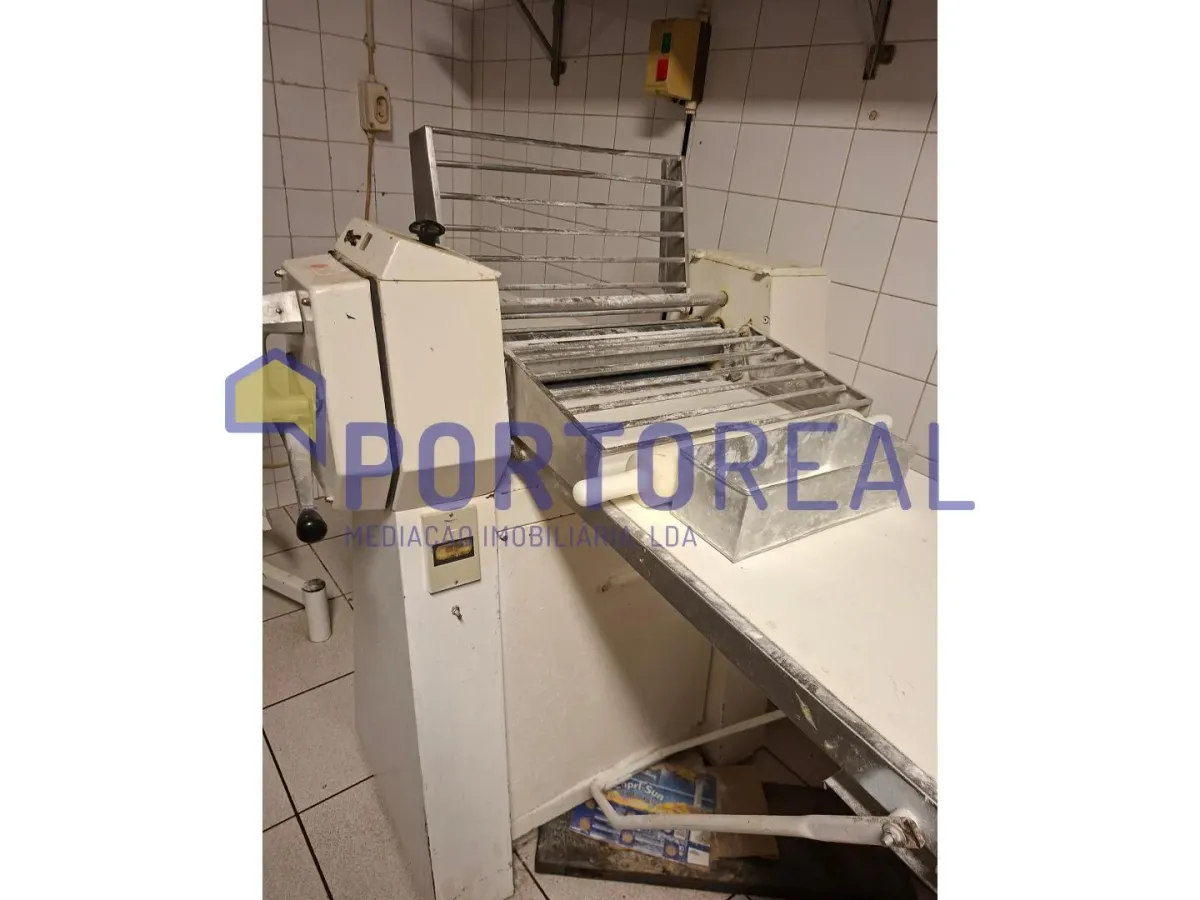 Trespasse Pastelaria em Fânzeres