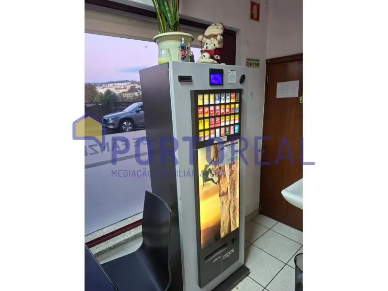 Trespasse Pastelaria em Fânzeres