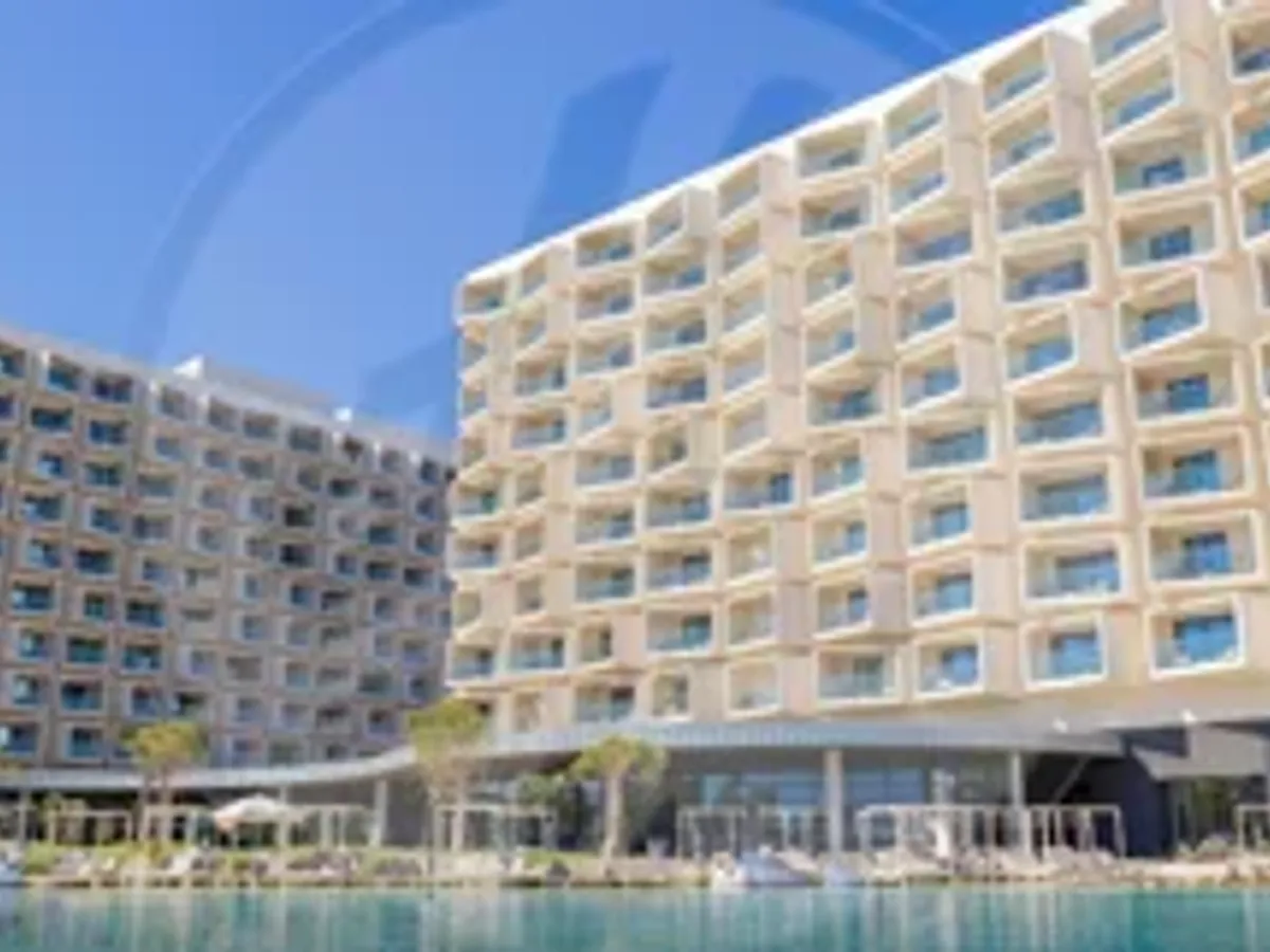 Luxury Apartment of Modern Elegance with Stunning Panoramic Ocean Views in Lagos – Algarve, For Sale!