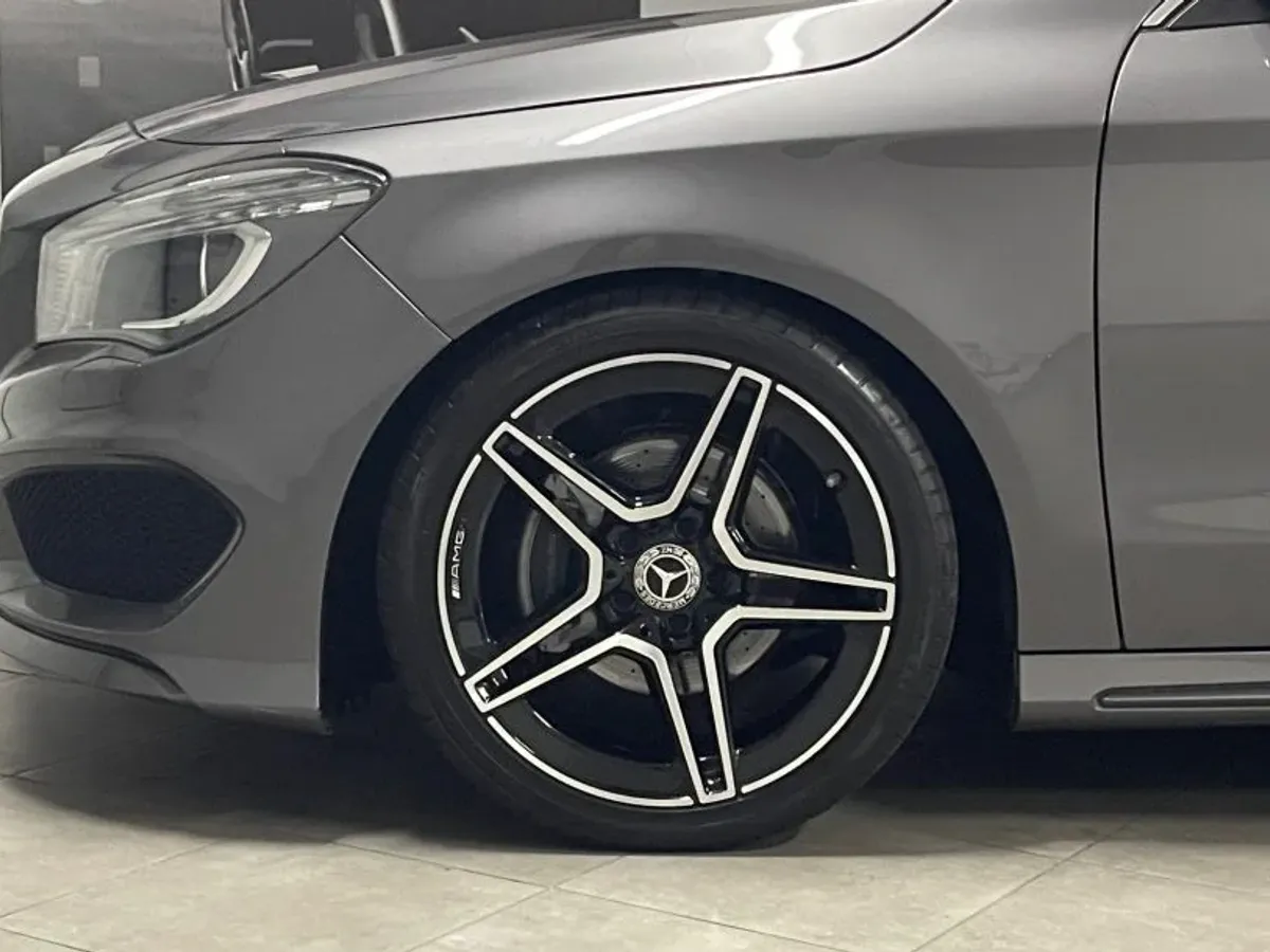 Mercedes-Benz CLA 180 Shooting Brake d 7G-DCT AMG Line