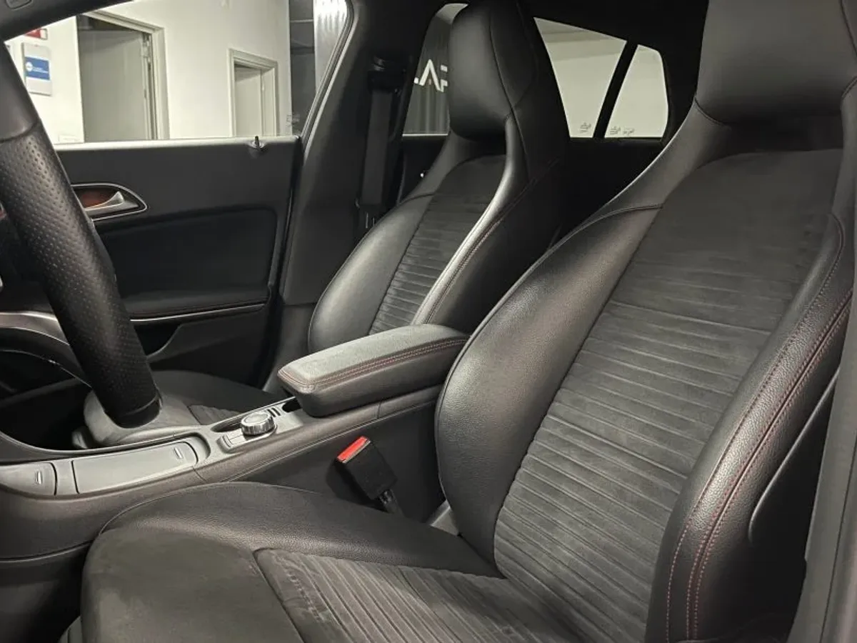Mercedes-Benz CLA 180 Shooting Brake d 7G-DCT AMG Line
