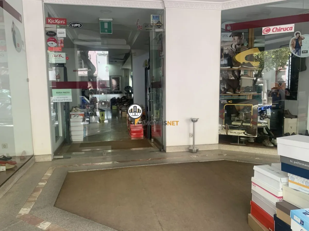 Loja, Castelo Branco, Av. 1 Maio, Castelo Branco