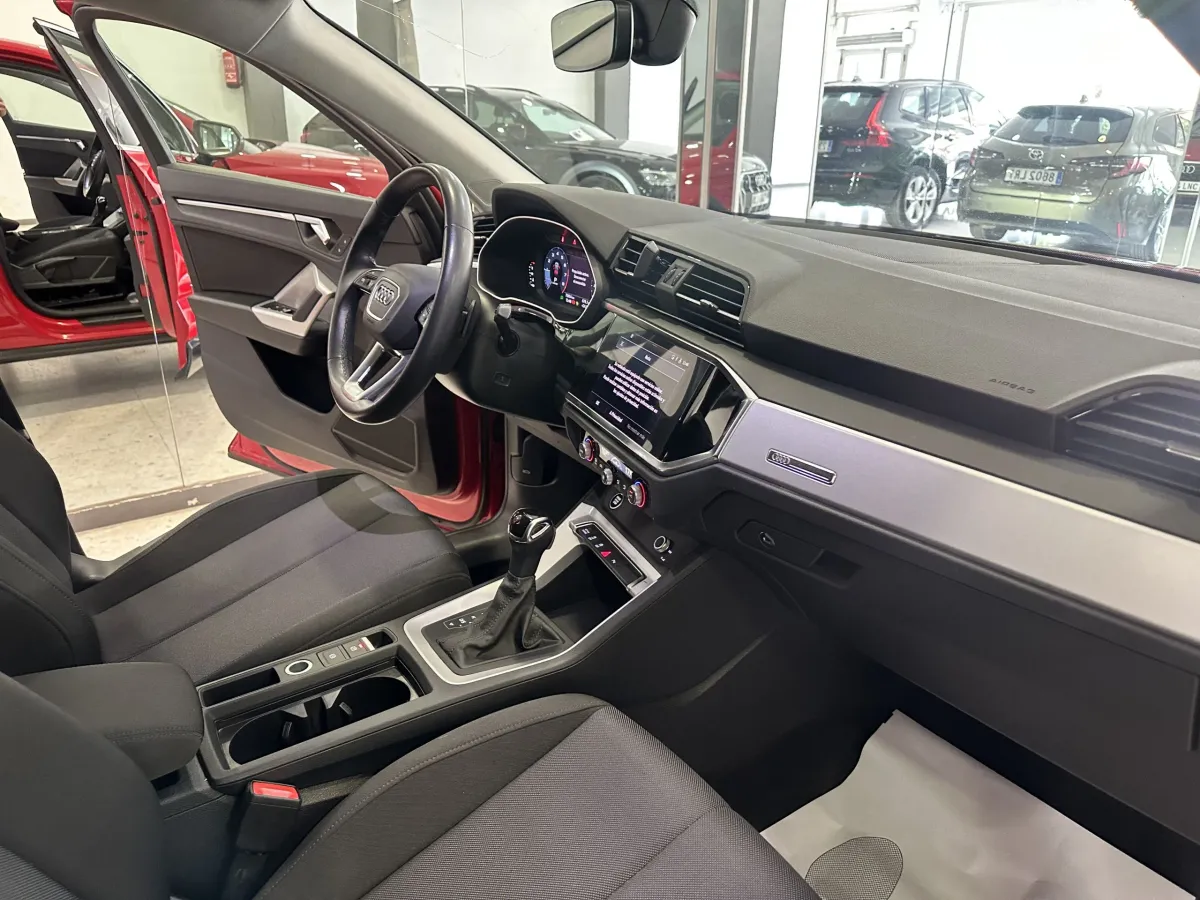 AUDI Q3 SPORTBACK 35 TFSI 150 CV STRONIC