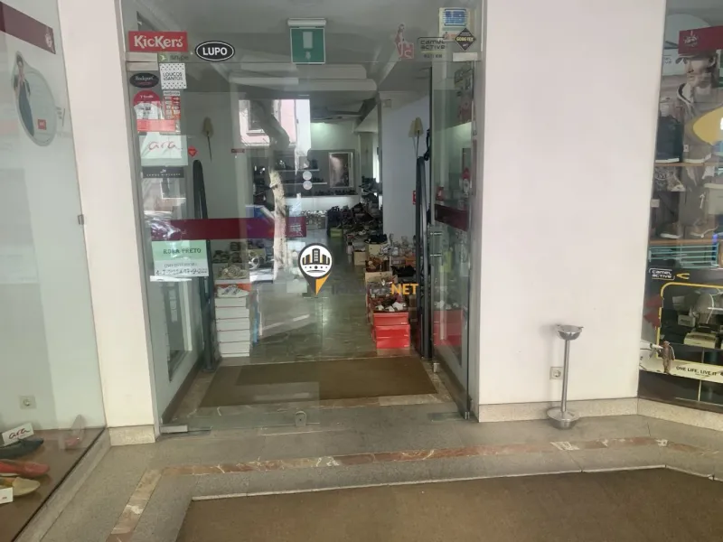 Loja, Castelo Branco, Av. 1 Maio, Castelo Branco