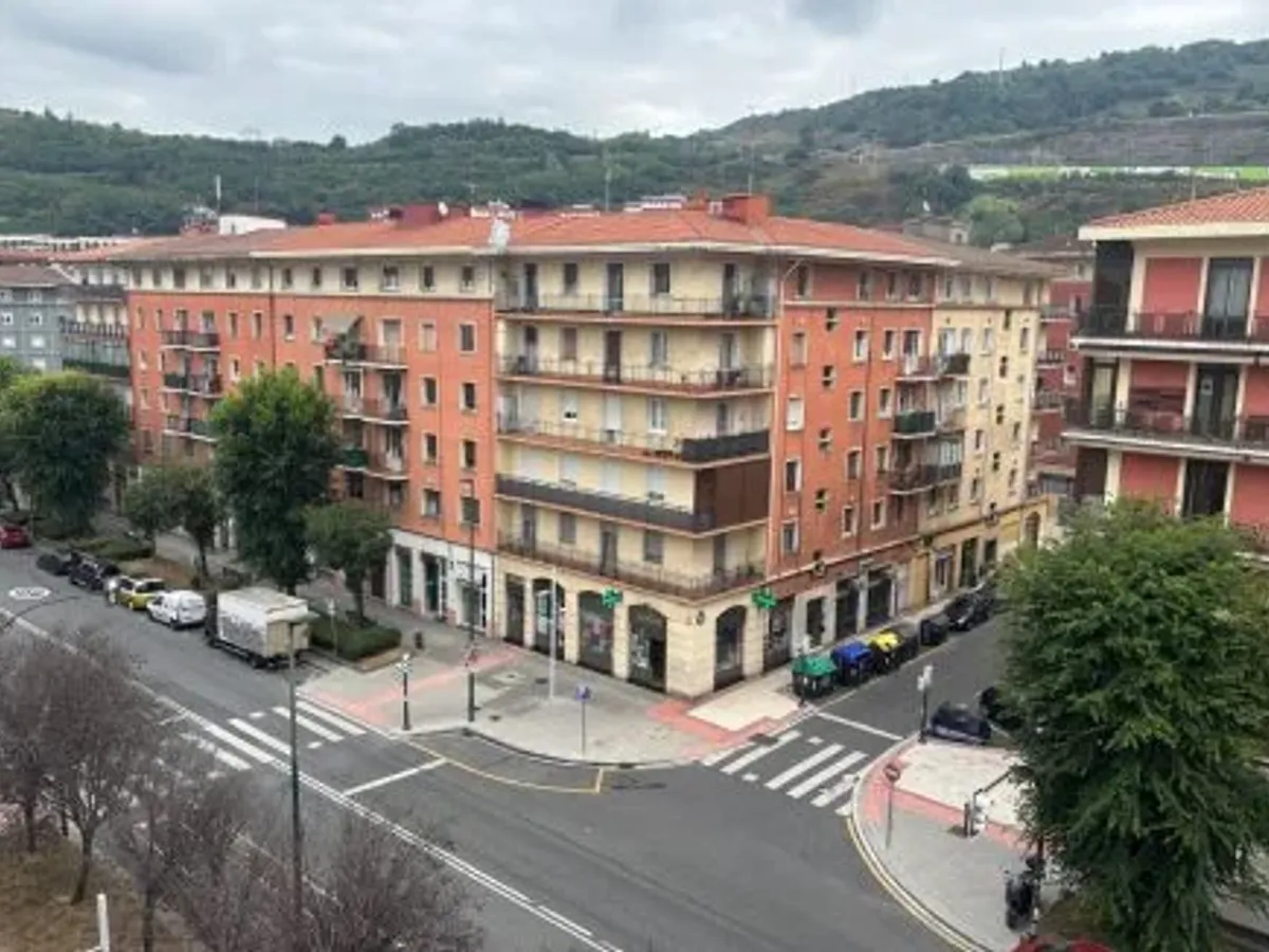 SE VENDE PISO EN LEHENDAKARI AGIRRE
