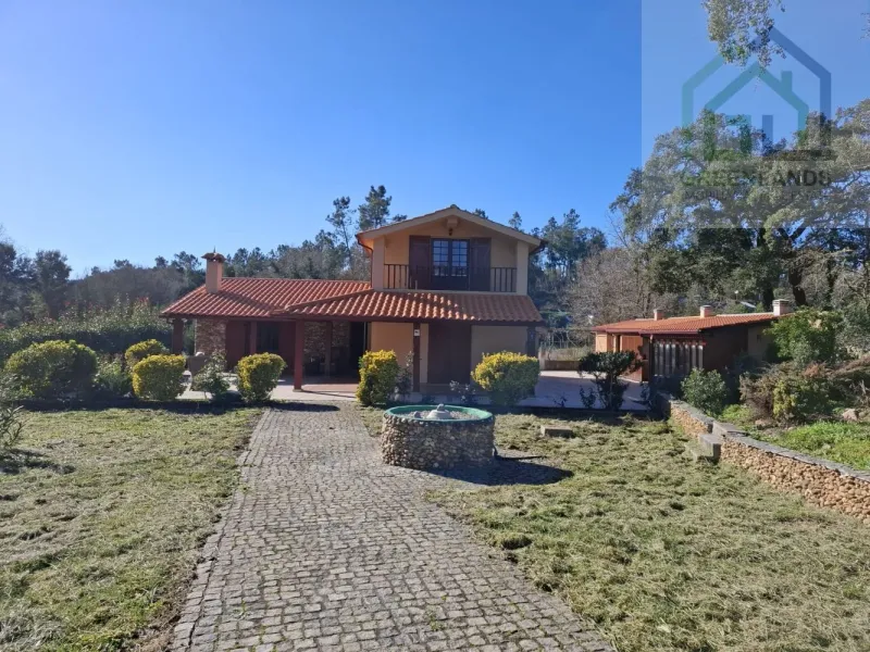 Quinta c/ casa Habitação em Sarzedo (cerca 6 mil m2)