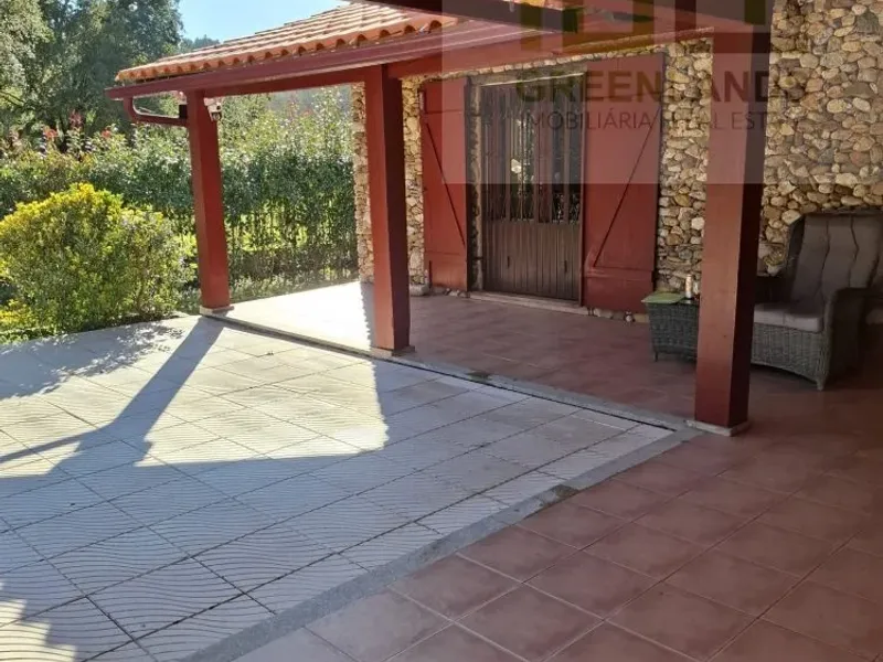 Quinta c/ casa Habitação em Sarzedo (cerca 6 mil m2)