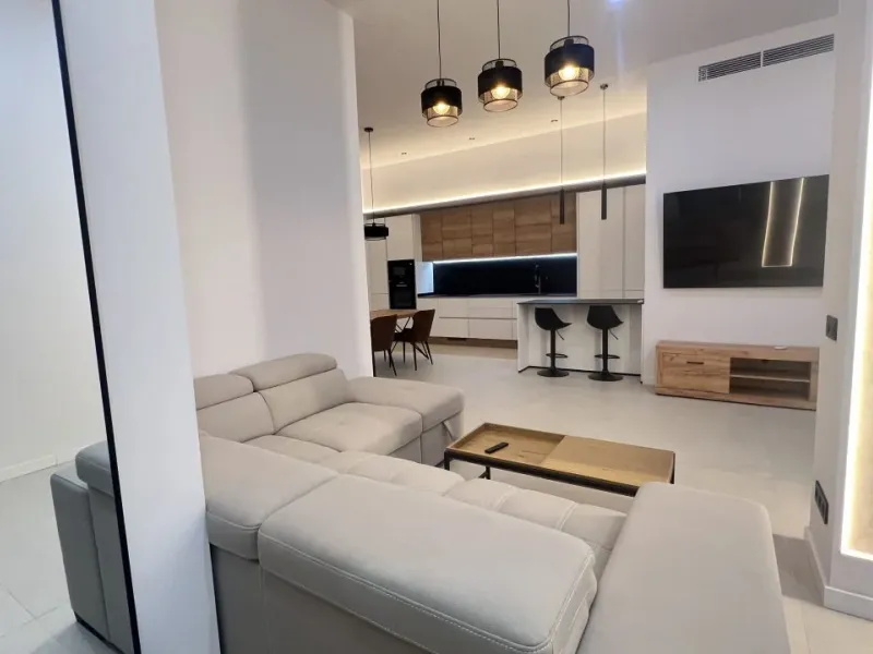 PLANTA BAJA DE DISEÑO EN EL CENTRO DE INCA