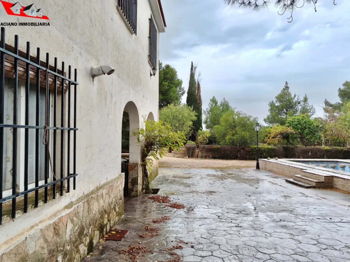 Parcela a 2,5 km de Albacete