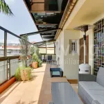 FANTÁSTICO ÁTICO SEMI-AMUEBLADO CON TERRAZA EN TRES TORRES 2