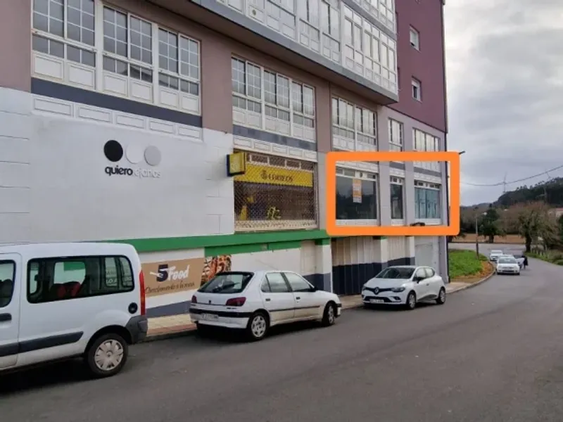 Local adaptado para un gimnasio en Obispo Romero s/n