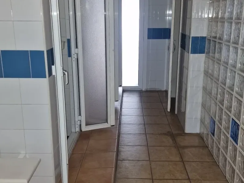 Local adaptado para un gimnasio en Obispo Romero s/n