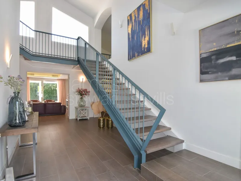 Wonderful … … …