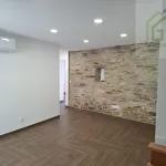 Venda de moradia M4 com espaço exterior em estado NOVO no centro da vila de Côja! 1