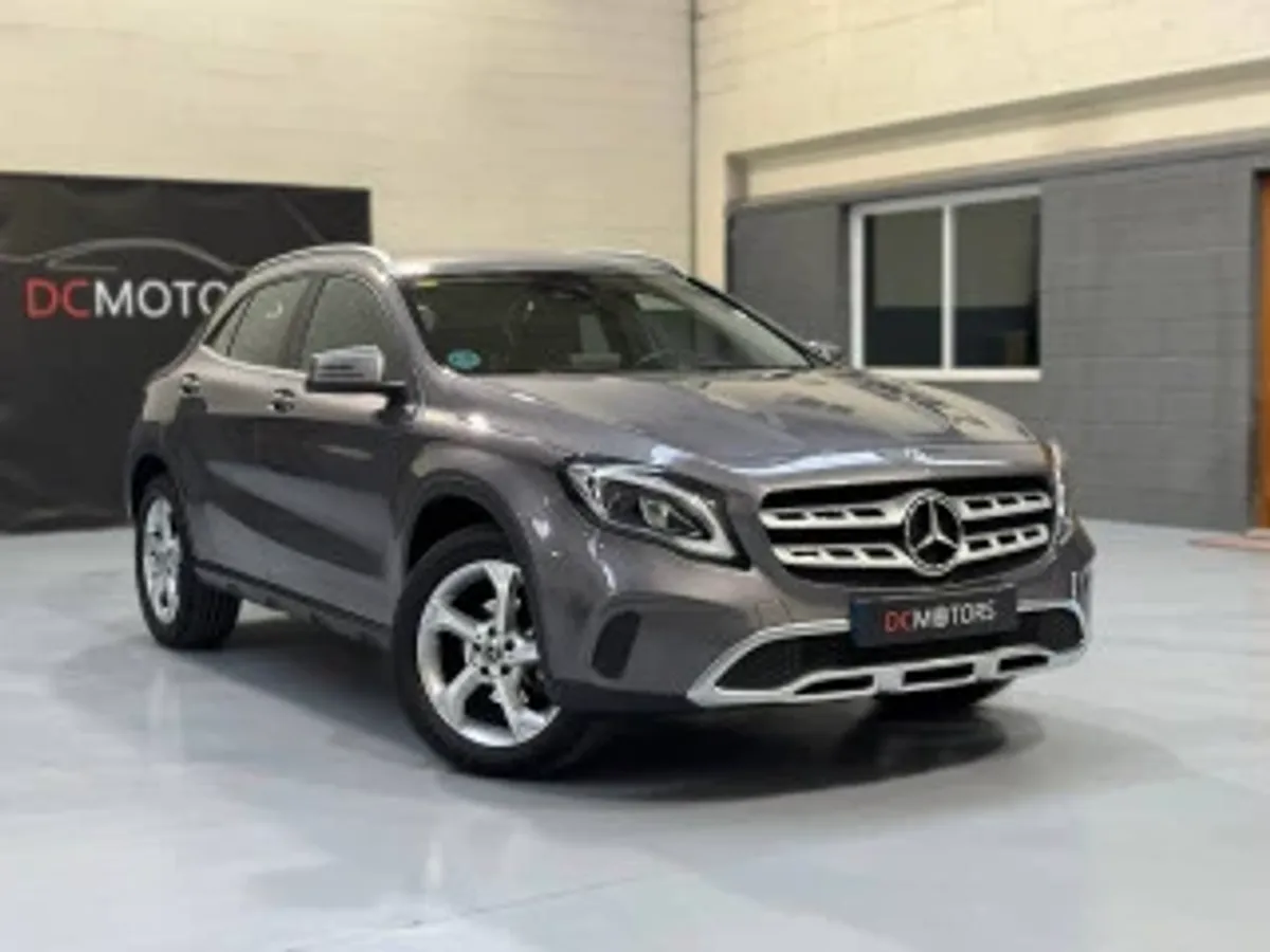 Mercedes-Benz Clase GLA GLA 180 AMG Line