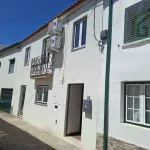 Venda de moradia M4 com espaço exterior em estado NOVO no centro da vila de Côja! 5