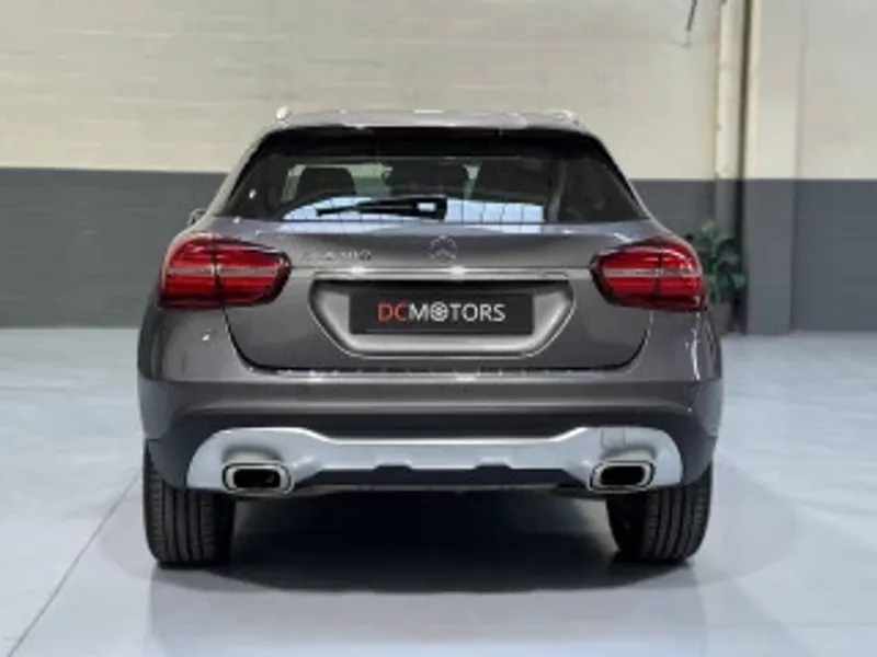 Mercedes-Benz Clase GLA GLA 180 AMG Line