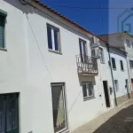 Venda de moradia M4 com espaço exterior em estado NOVO no centro da vila de Côja! 6