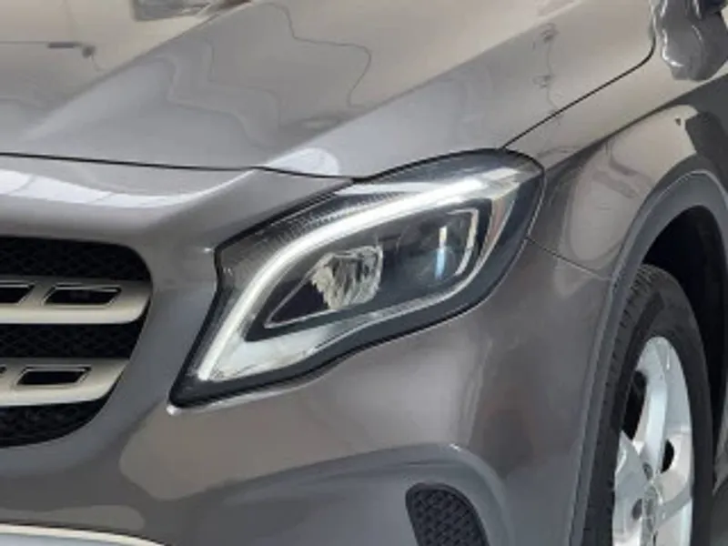 Mercedes-Benz Clase GLA GLA 180 AMG Line