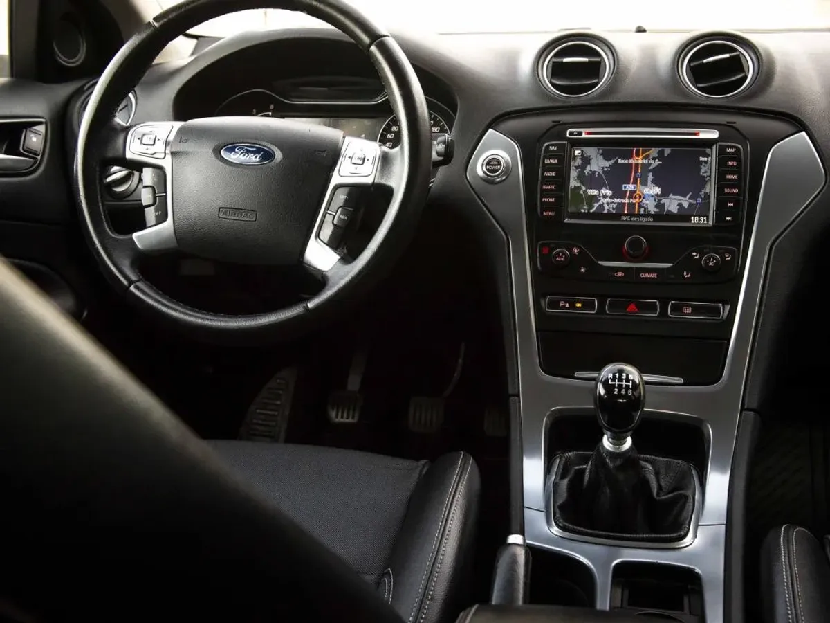 FORD MONDEO 1.8 TDCi Titanium