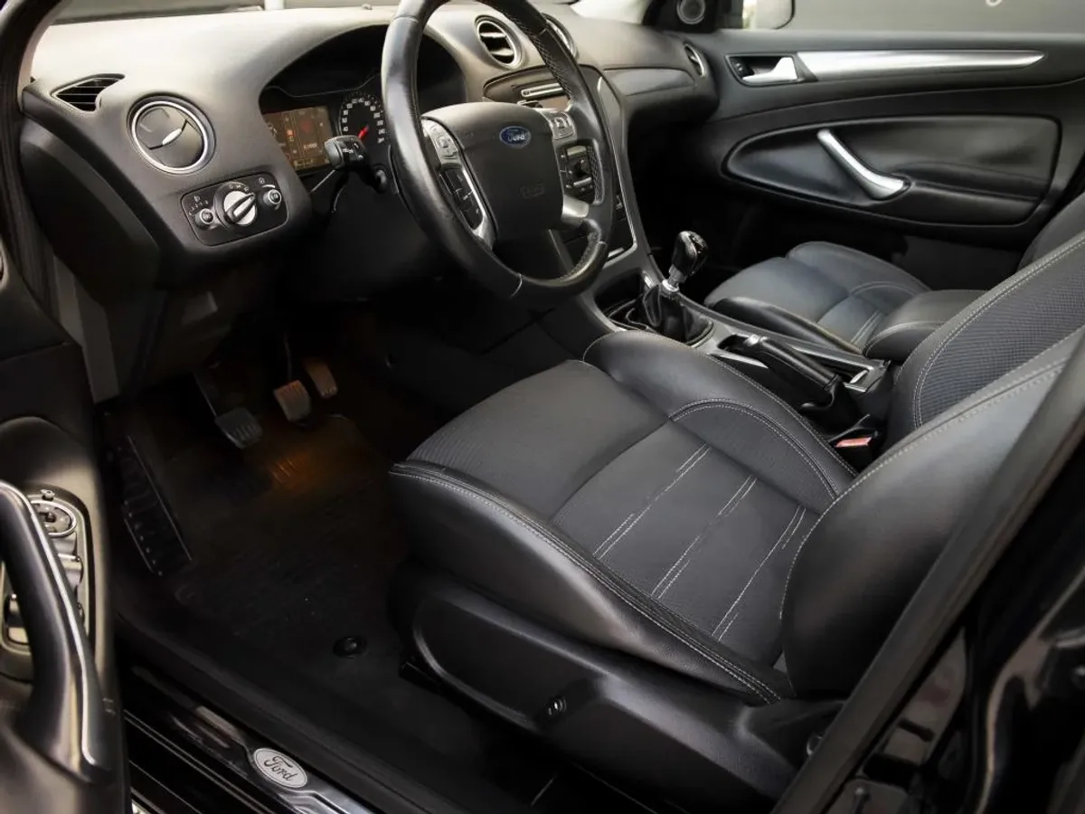 FORD MONDEO 1.8 TDCi Titanium