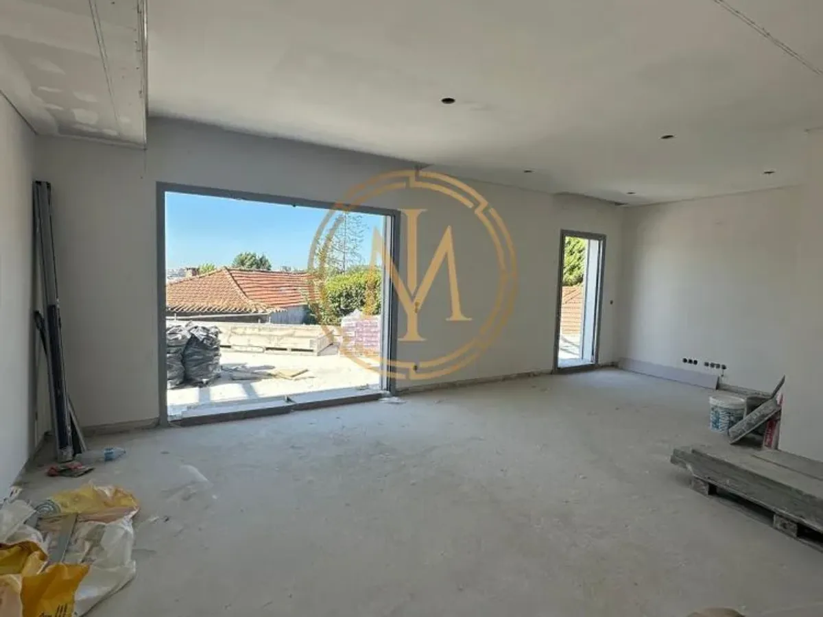 T3 com 2 lugares de garagem ao lado do Museu de Serralves