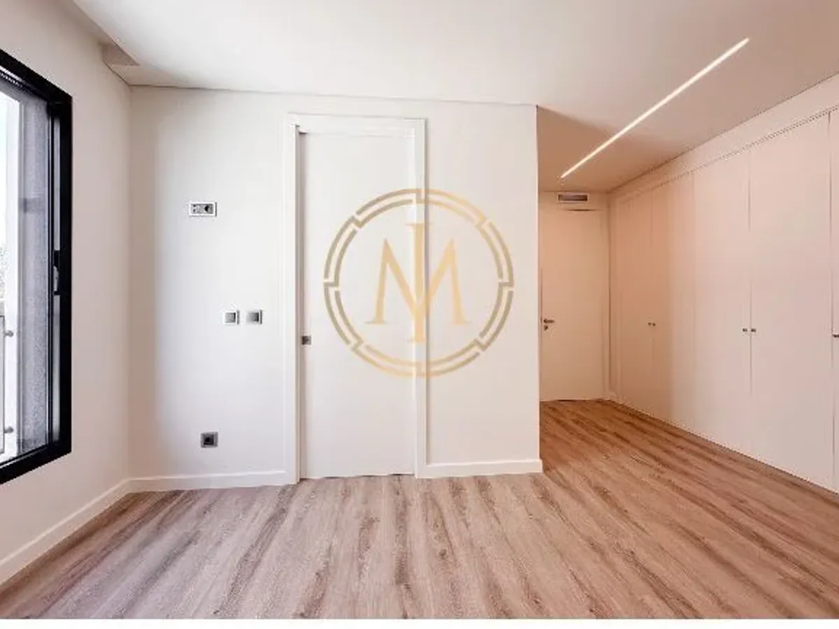 T3 com 2 lugares de garagem ao lado do Museu de Serralves