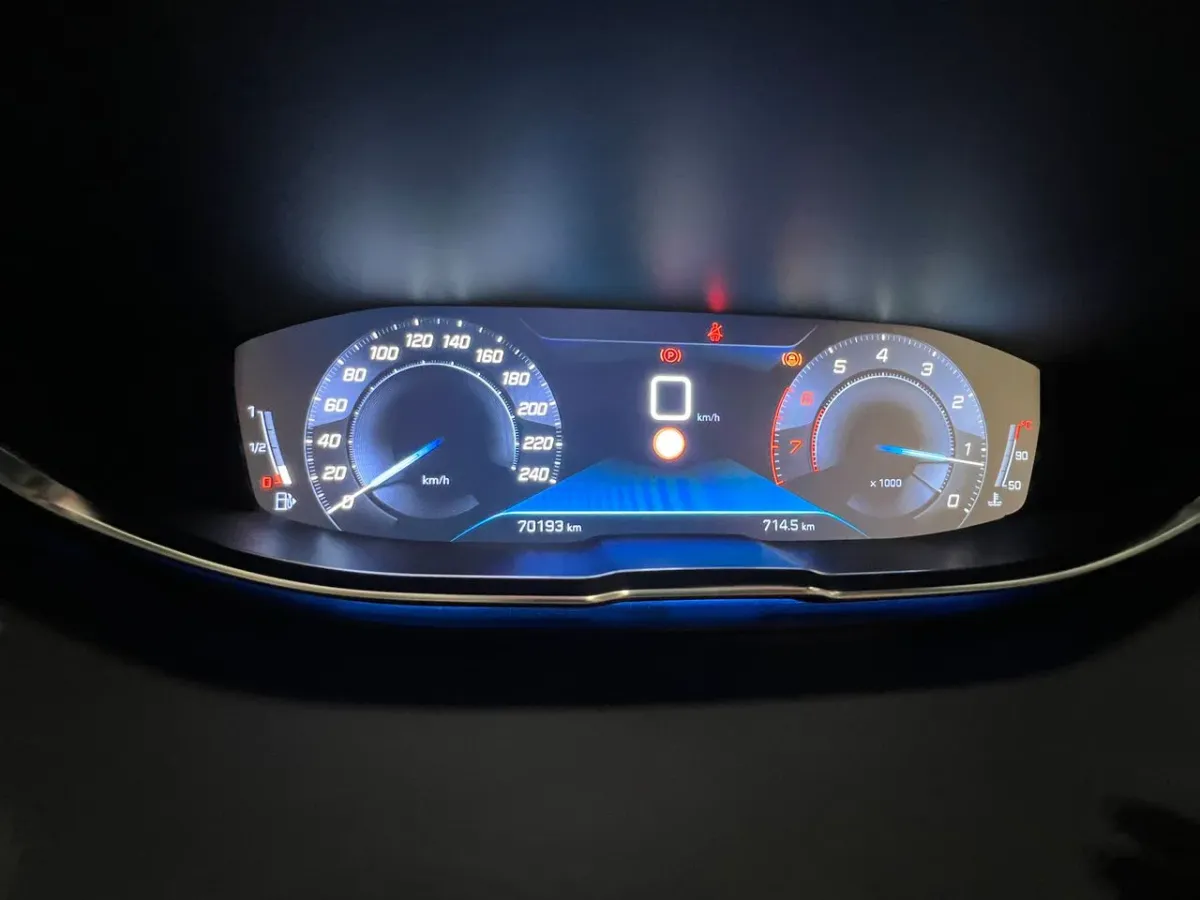 Peugeot 3008 allure 1.2 131cv