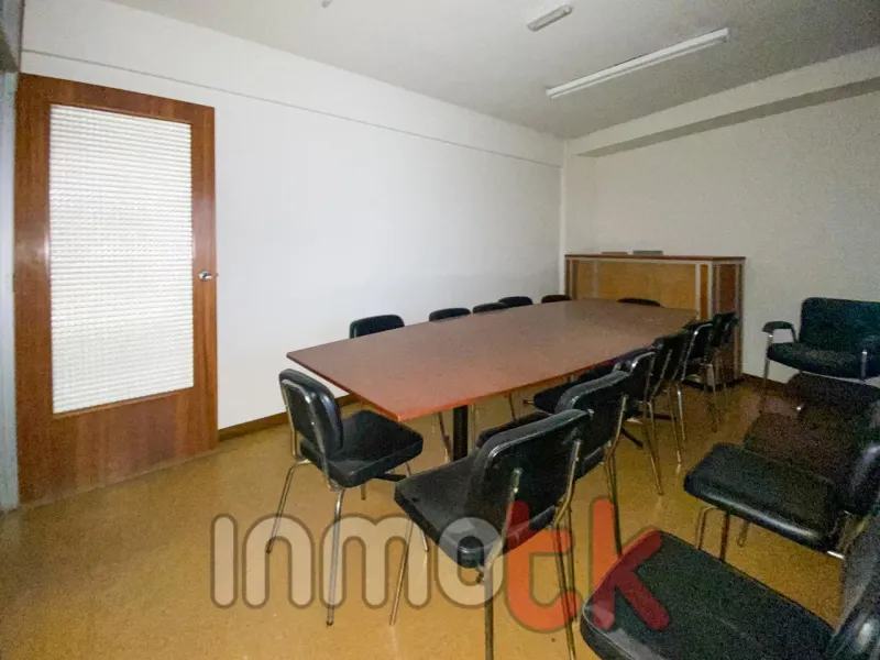 Oficina en Cuatro Caminos