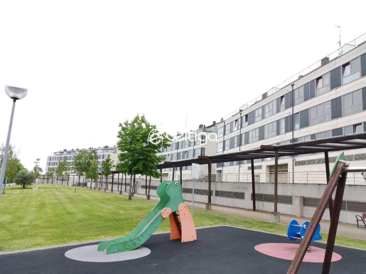 Perillo-Oleiros: Vivienda de 2 dormitorios con vistas