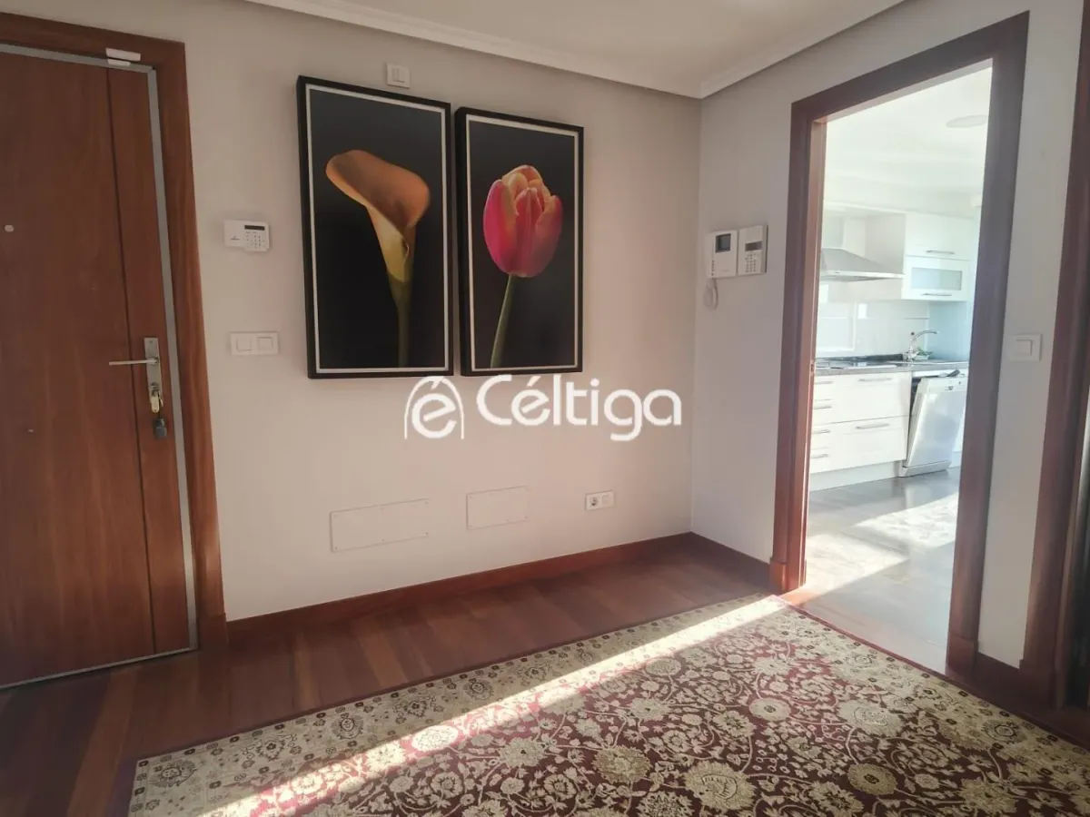 Perillo-Oleiros: Vivienda de 2 dormitorios con vistas