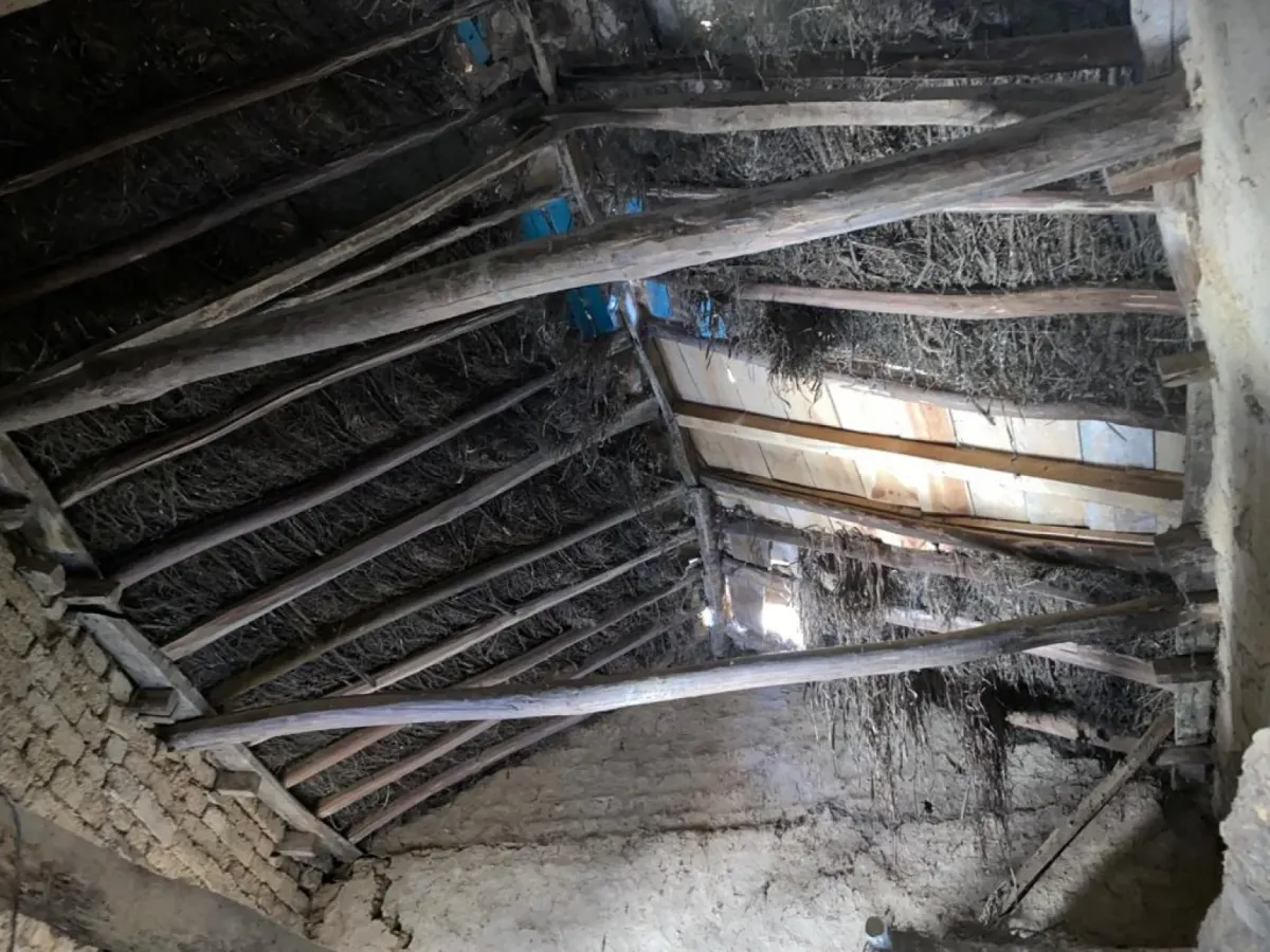 CASA CON PATIO PARA REFORMA INTEGRAL EN VALLECILLO (LEON)