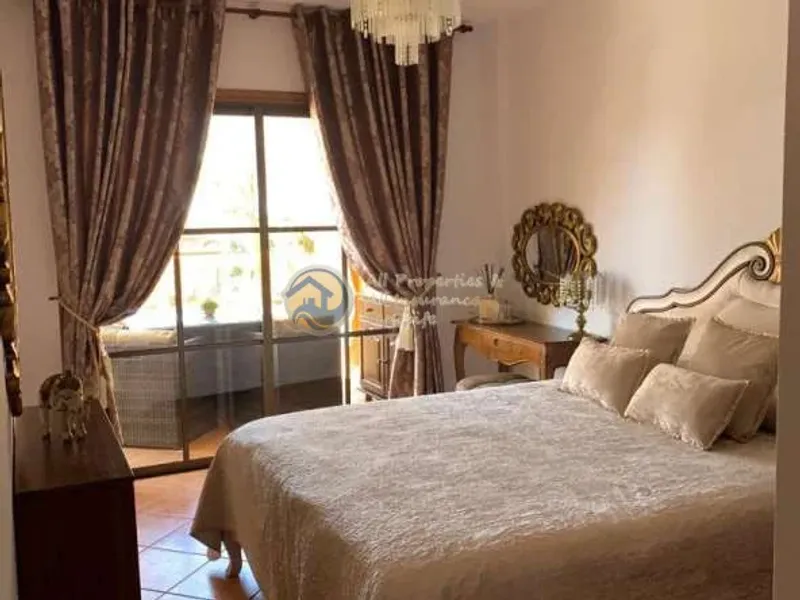1 bedroom apartment in El Duque