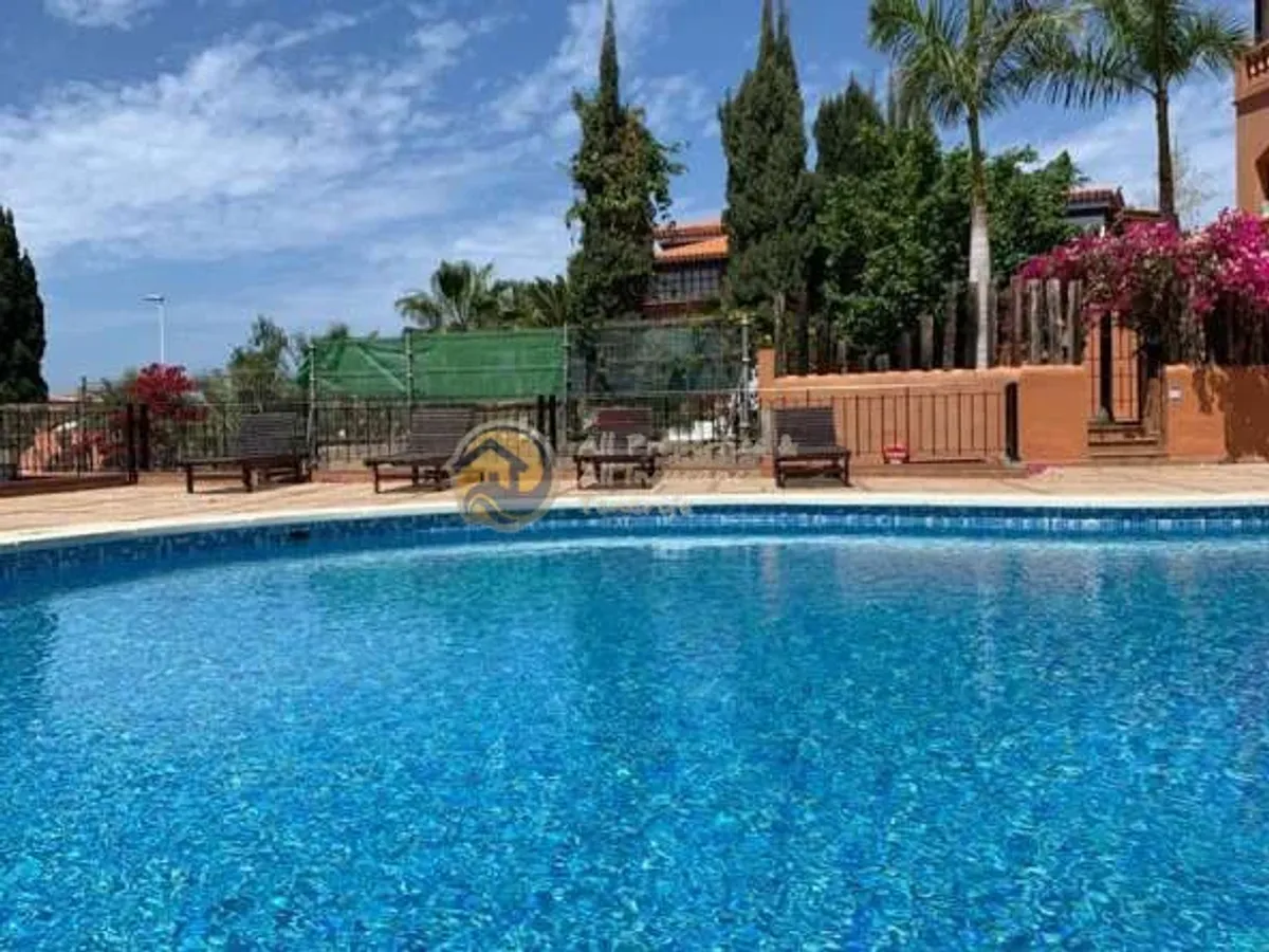 1 bedroom apartment in El Duque