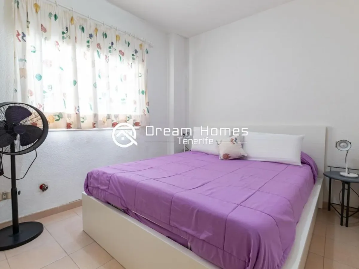 Bright & Airy Apartment with Sea Views