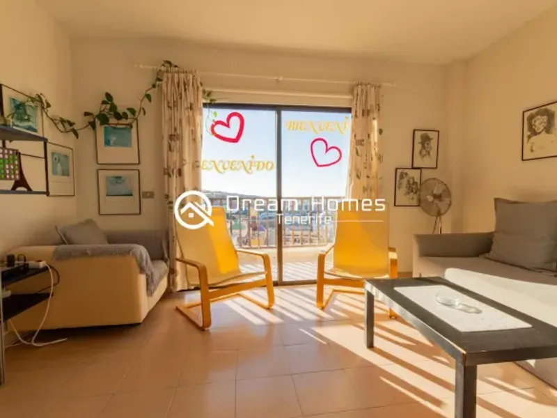 Bright & Airy Apartment with Sea Views