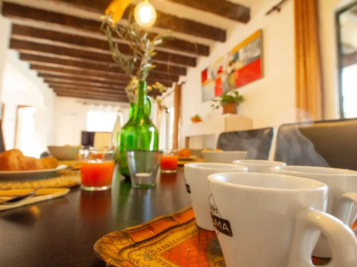 Maison jumelée à vendre avec piscine à Badia Gran