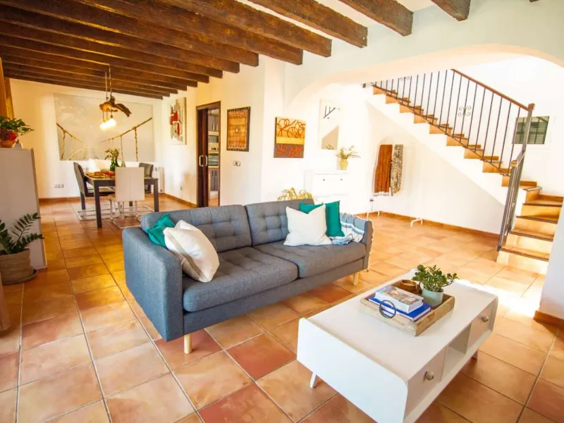 Maison jumelée à vendre avec piscine à Badia Gran