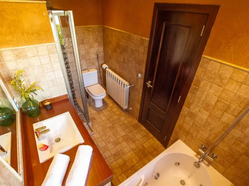 Maison jumelée à vendre avec piscine à Badia Gran